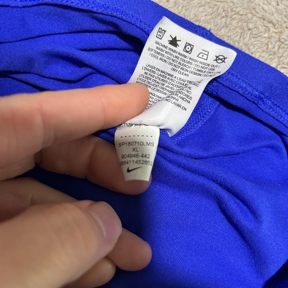 Nike Running Pullover Mens XL Blue Dri-FIT Quarter Zip Reflective Thumb holes